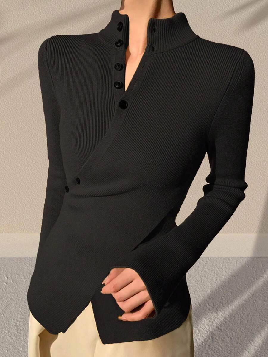 Natalia – Sweter z Zameczkiem i Guzikami