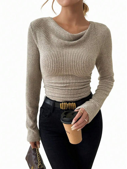 Zofia -  Koszulka  z Luźnym Dekoltem